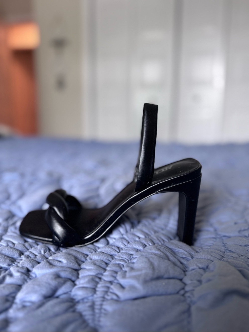 Abound “Abryleigh” Black Twisted Front Slingback Heel